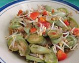 Foto langkah ke 6 dari resep Tumis terong tauge pedas.