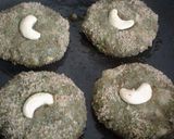 A picture of step 4 of HARA BHARA KABABShallow fried.