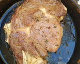 Foto del paso 2 de la receta: Costilla Sellada con mantequilla, ajo y tomillo