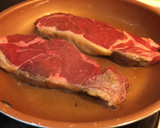 Foto del paso 3 de la receta: Entrecot de ternera con salsa 5 pimientas para despedir el 2018 🍾🎊🤩
