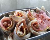 Foto del paso 1 de la receta: Filetes de merluza rellenas con jamón y queso, acompañadas con puré de calabacín