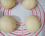 Foto langkah ke 3 dari resep Cinnamon Flower Bread.