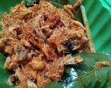 Foto langkah ke 5 dari resep Ayam Suwir Merah.