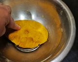 A picture of step 5 of Aloo Bhujiya.