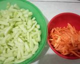 Foto langkah ke 1 dari resep Acar Kuning Wortel+Mentimun.