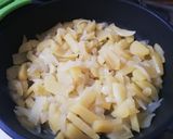 Foto del paso 1 de la receta Revuelto ibérico de papas y cebolla cocidas