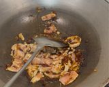 รูปขั้นตอนการทำที่ 3 ของ ผัดกะเพราไก่พริกแห้ง