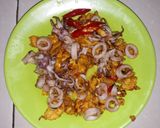 Foto langkah ke 6 dari resep Resep Cumi Goreng Mentega.