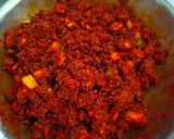 A picture of step 4 of Methi Aam Aachar (mango pickle).