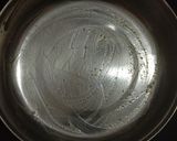 A picture of step 6 of Karachi Halwa.