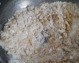 A picture of step 2 of Makhana ladoo.