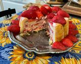 Une image de l'étape 21 de Charlotte aux skyr et fraises.