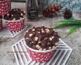 Foto langkah ke 4 dari resep Muffin Cokelat - Kacang.