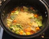 Foto del paso 5 de la receta: Sopa de verduras, forun culos, y arroz