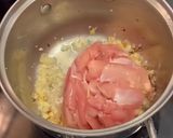 Hình bước làm 6 của món Cơm nhà 9 - cà ri gà, canh cá cải trắng đậu hũ