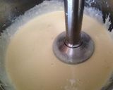 Hình bước làm 1 của món Bánh phô-mai kiểu Brazil (Pão de Queijo)