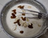 रवा मावा केक (Rava Mawa Cake Recipe In Marathi) रेसिपी स्टेप 3 फोटो 