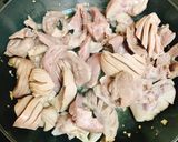 Hình bước làm 4 của món Tim Cật Xào Đọt Bí