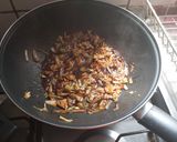 Foto del paso 4 de la receta: Yakisoba de pollo 🇯🇵