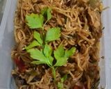 Foto langkah ke 8 dari resep Mie goreng daging * simple bekal kantor.