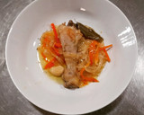 Foto del paso 9 de la receta: Muslitos de pollo en mi escabeche