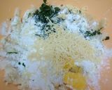 Foto langkah ke 1 dari resep Stik Singkong Keju.