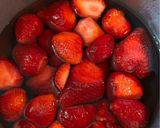Foto del paso 2 de la receta: Postre de gelatina en pionono