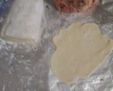 Foto del paso 4 de la receta: Saquitos de Gyozas de pollo y langostinos