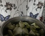 Foto langkah ke 3 dari resep Sayur Bobor Daun Adas.