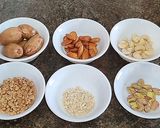 ஷீர் குருமா(sheer khurma recipe in tamil) ரெசிபி ஸ்டேப் 1 புகைப்படம்