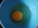 स्प्राउट्स ऑम्लेट (sprout omelette recipe in marathi)