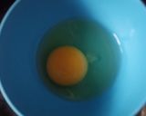 स्प्राउट्स ऑम्लेट (sprout omelette recipe in marathi) रेसिपी स्टेप 1 फोटो 