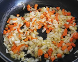 Foto del paso 2 de la receta: Pimientos verdes rellenos de quinoa y verduras