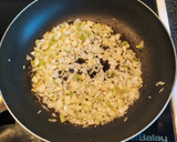 Foto del paso 3 de la receta: Almejas a la marinera
