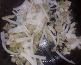 Foto del paso 1 de la receta: Desebrada con poblano y tomate verde