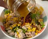 Foto del paso 6 de la receta Ensalada de pollo del cocido y granada con vinagreta con miel