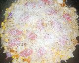 Foto langkah ke 5 dari resep Omelette SKJM (Sosis Keju Jagung Manis).
