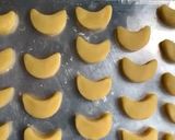 Foto langkah ke 1 dari resep Butter cookies berbalur Coklat silverqueen 🍫.