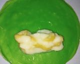 Foto langkah ke 5 dari resep Dadar Gulung Polkadot Isi Vla Nangka.