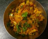 A picture of step 5 of Patta gobhi with matar.