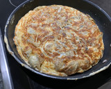 Foto del paso 4 de la receta: Tortilla de alcachofas un poquito más saludable jaja