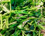 Foto langkah ke 3 dari resep Jangan Kangkung (Tumis Kangkung).