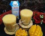 A picture of step 2 of Fireless Cooking (Mango Shake).