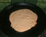 A picture of step 2 of Uttapam.
