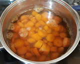 Foto del paso 1 de la receta: Sopa fría de zanahoria y naranja