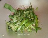 Foto langkah ke 2 dari resep Indomie Kangkung Balacan.