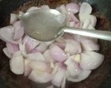 A picture of step 1 of Masala baingan.