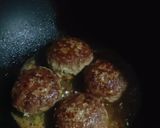 Foto langkah ke 9 dari resep Homemade Japanese Hambuga Steak.