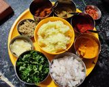 पंजाबी आलू पराठा (punjabi aloo paratha recipe in marathi) रेसिपी स्टेप 1 फोटो 