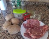 Foto del paso 1 de la receta: Chuletas aguja de cerdo al horno con patatas